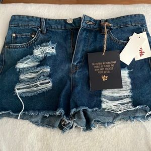 These are brand new Jean shorts never been worn,there a nice medium  blue color